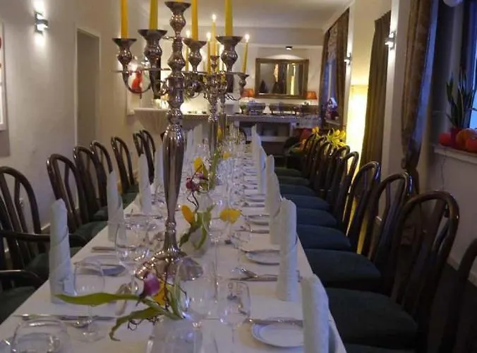 Boehler's Landgasthaus Konukevi 3*